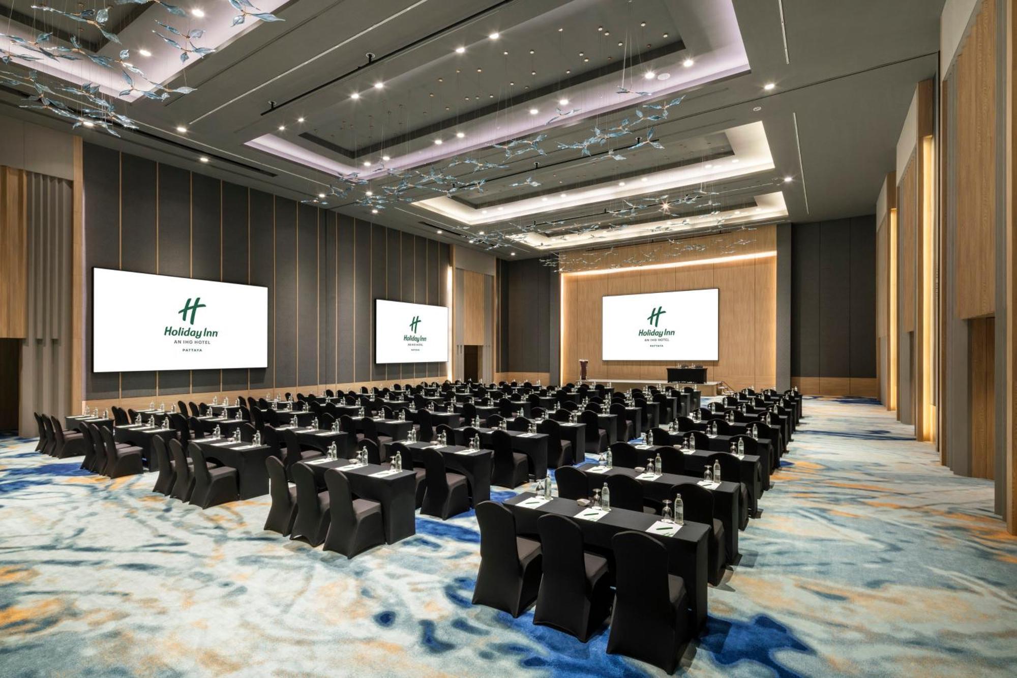 Holiday Inn Pattaya By Ihg Eksteriør billede